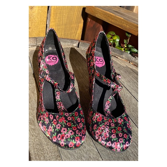 Sz 8M K-9 by RocketDog Floral Mary Jane wedge - Picture 2 of 6